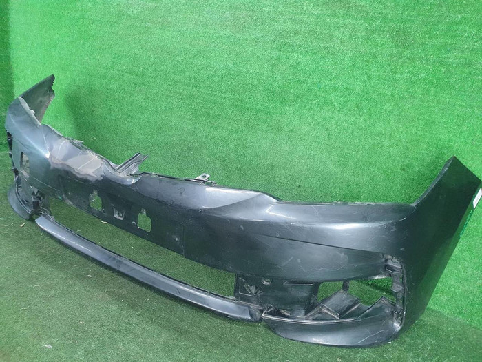 Бампер передний Toyota Corolla E160 (2015-2019)