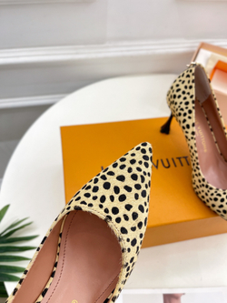 Louis Vuitton Blossom Pump