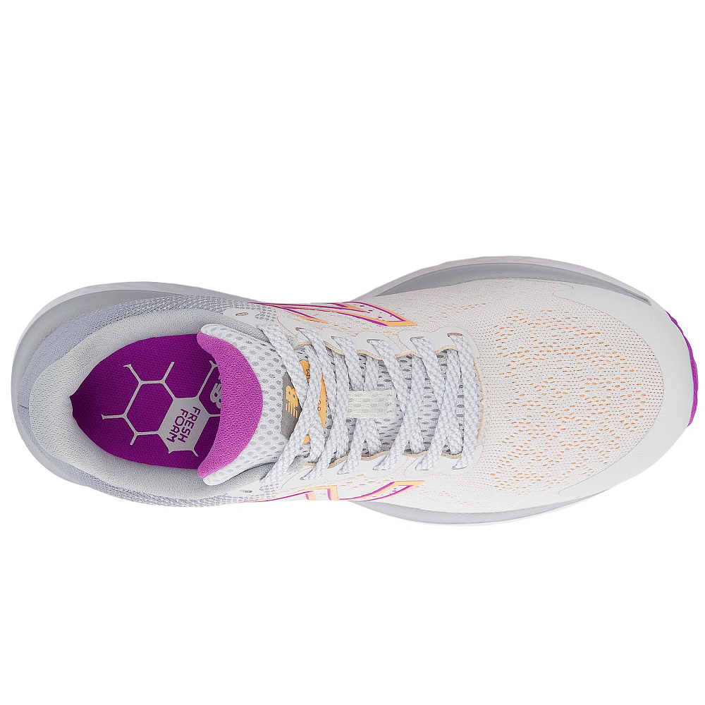 Женские кроссовки New Balance 680