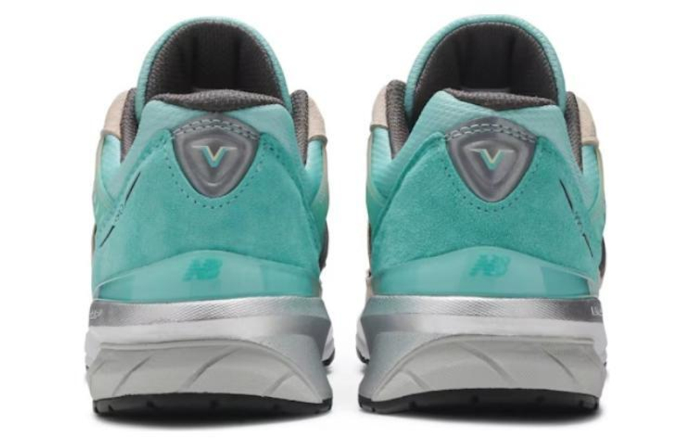 Кроссовки New Balance Nb 990 V5 Ycmc Taxmas