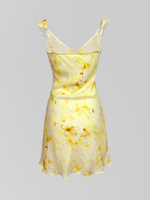 Платье One Peach 48 короткое на лямках с рюшами и завязкой на груди