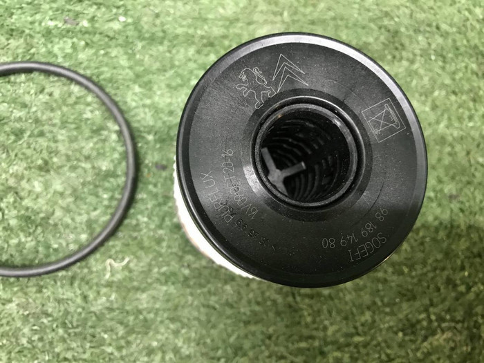 Фильтр масляный Citroen C5 2 (2007-2017)