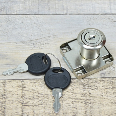 Замок мебельный 138-22