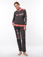 Костюм женский