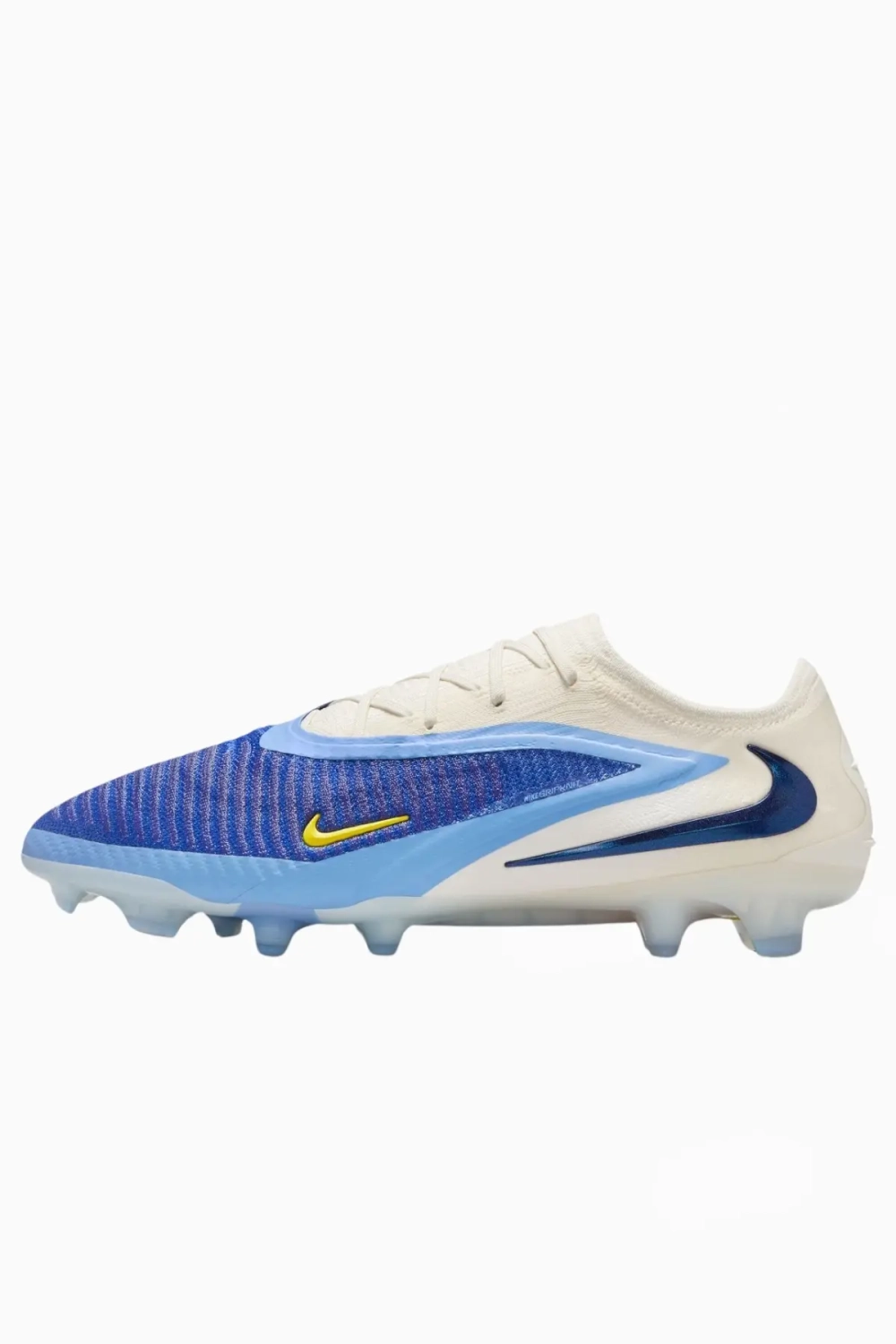 Бутсы Nike Phantom 6 Low Elite FG