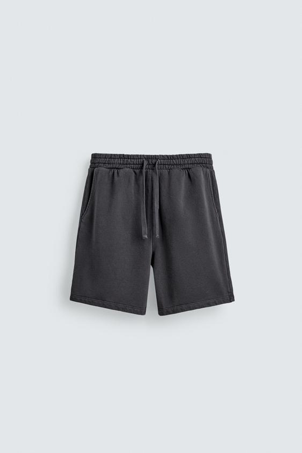 ZARA БАЗОВЫЕ ШОРТЫ-ДЖОГГЕРЫ С ЭФФЕКТОМ ПОТЕРТОСТИ, ТЕМНЫЙ АНТРАЦИТ