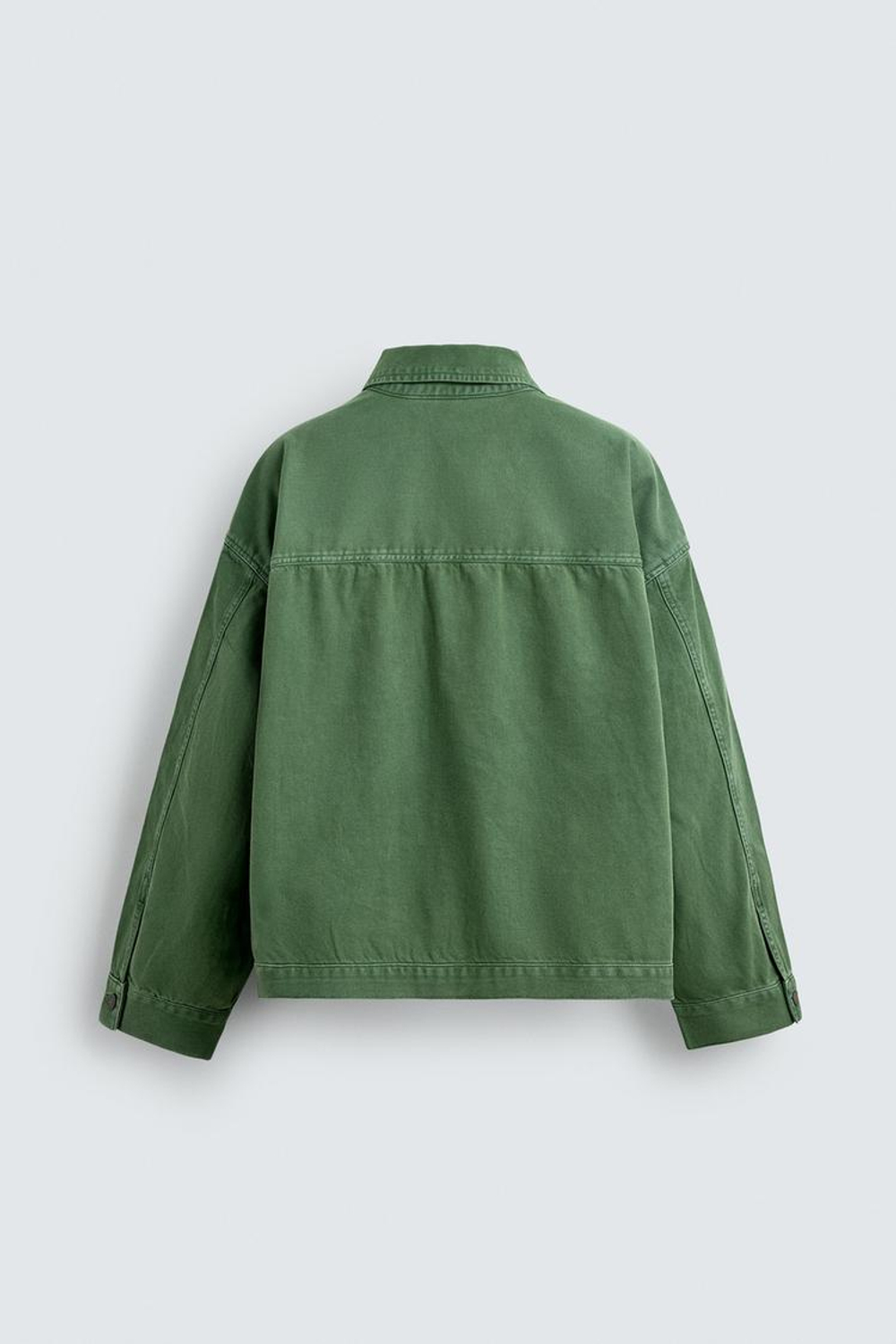 ZARA КУРТКА С ЭФФЕКТОМ ПОТЕРТОСТИ И НАШИВКАМИ, ЗЕЛЕНЫЙ