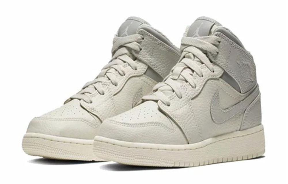 Кроссовки Jordan Air Jordan 1 Mid (Женская размерная сетка)