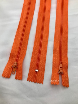 Молния оранжевая