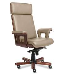 Кресло для руководителя Cadis A бежевая кожа