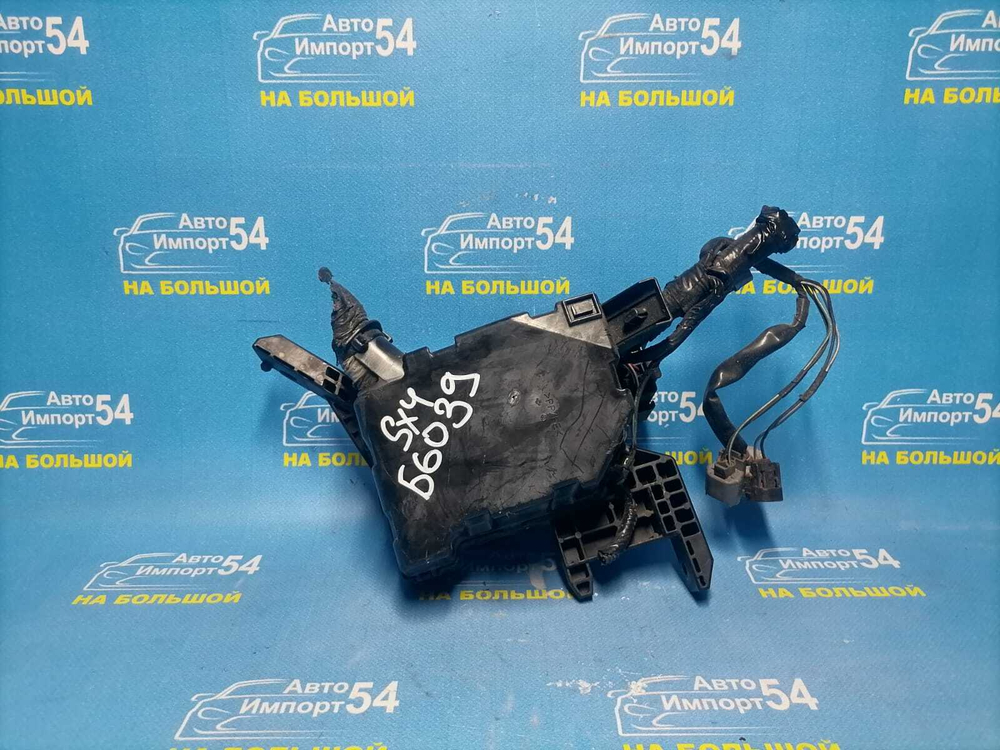 Блок предохранителей подкапотный SUZUKI SX4 2006-2012