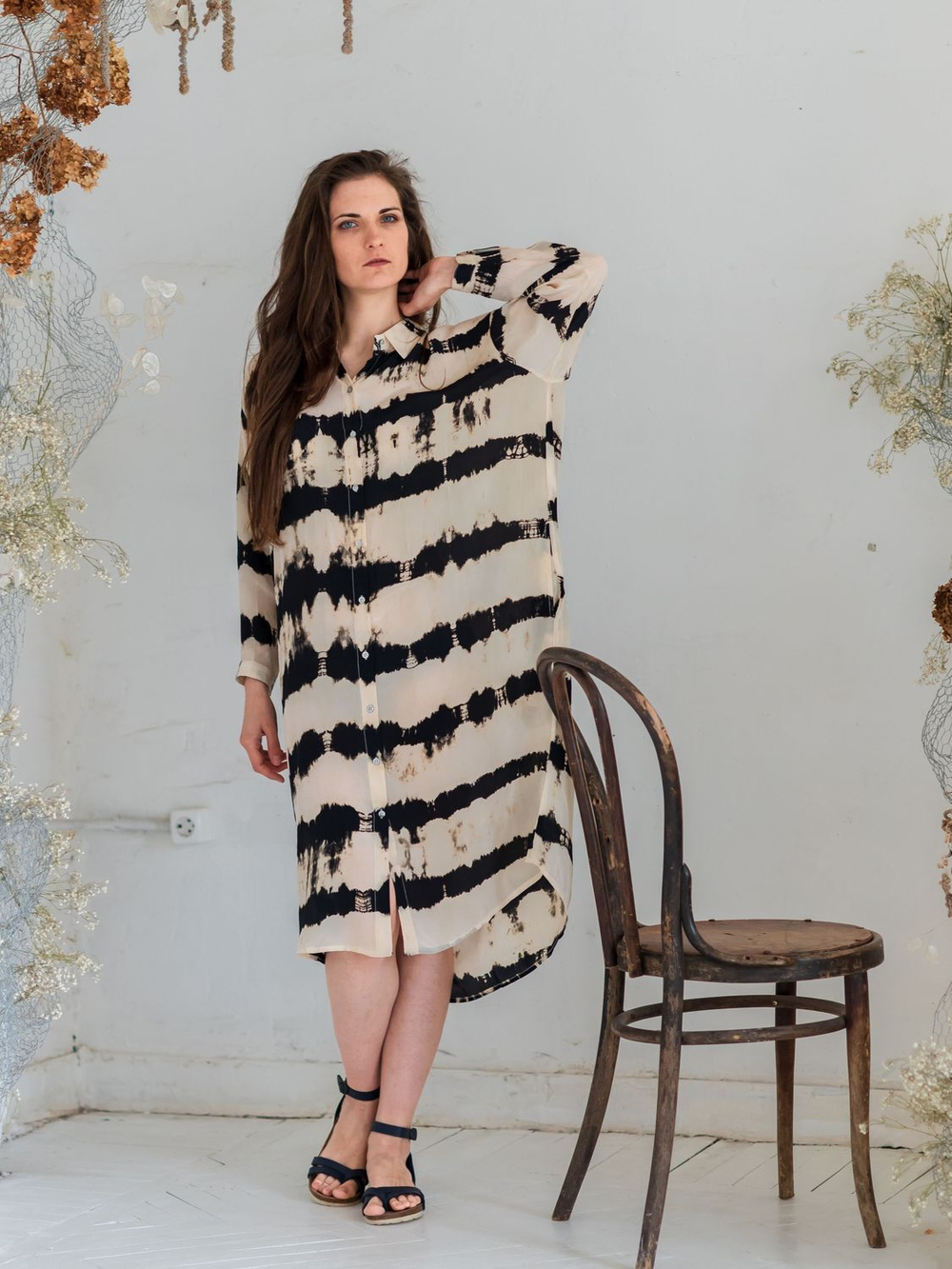 Платье-рубашка ГРАДИЕНТ (черно-белый)