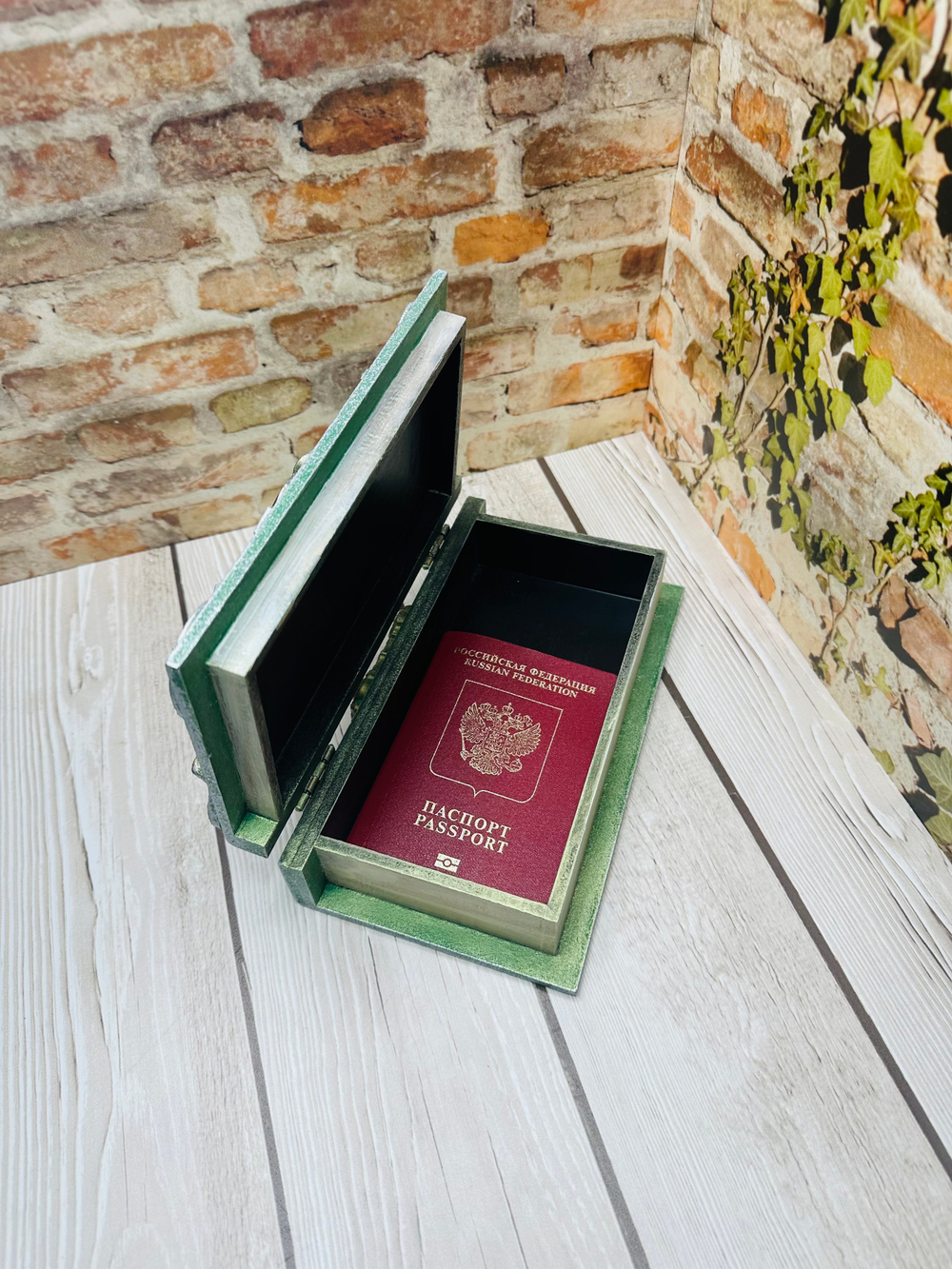 Шкатулка-книга "Дон Кихот"