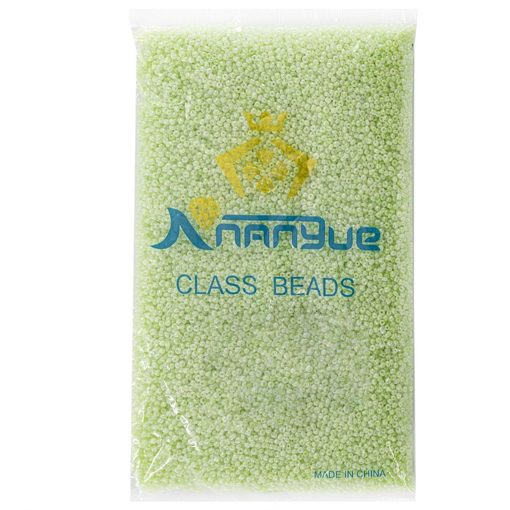 Бисер Alingar размер №12 вес 450 гр., бледно-салатовый перламутровый, непрозрачный, пакет