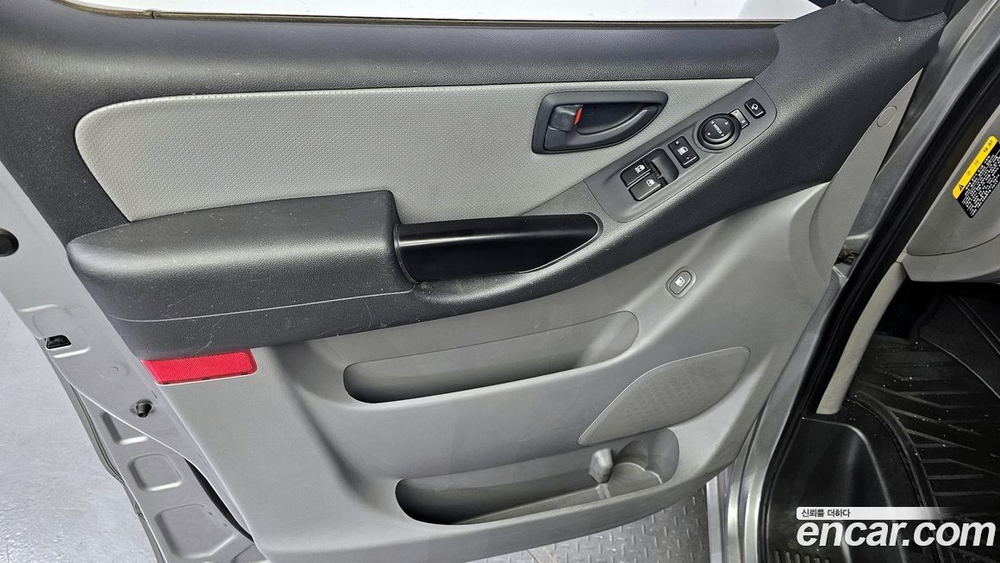 Hyundai The New Grand Starex Van 5인승 (02.2020)