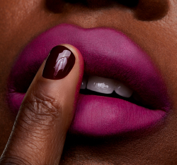 MAC Cosmetics Powder Kiss Lipstick - матовая помада, 3 g