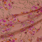 Шёлковая ткань в россыпь оранжевых и цвета фуксии соцветий