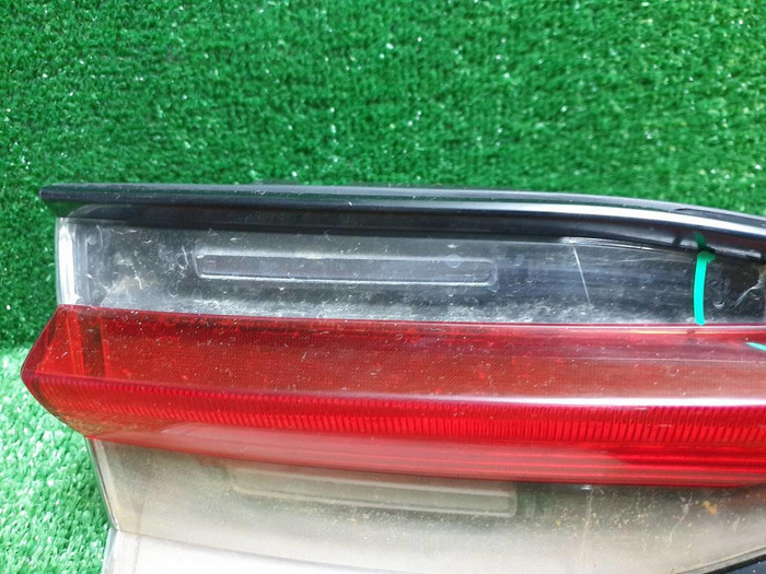 Фонарь крышки багажника Porsche Macan 95b (2018-2021)