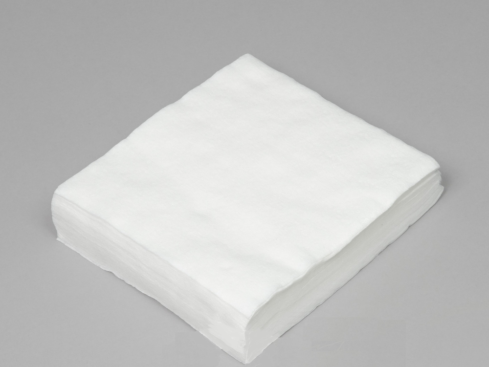 Салфетки медицинские 20х20 см, спанлейс 40 г/м2 (белые), 100 шт/уп., арт. 00-144, Чистовье, Россия