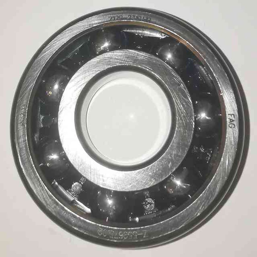 OEM Подшипник вала КПП 8970A