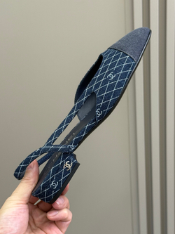 Chanel Slingback (2 variants)