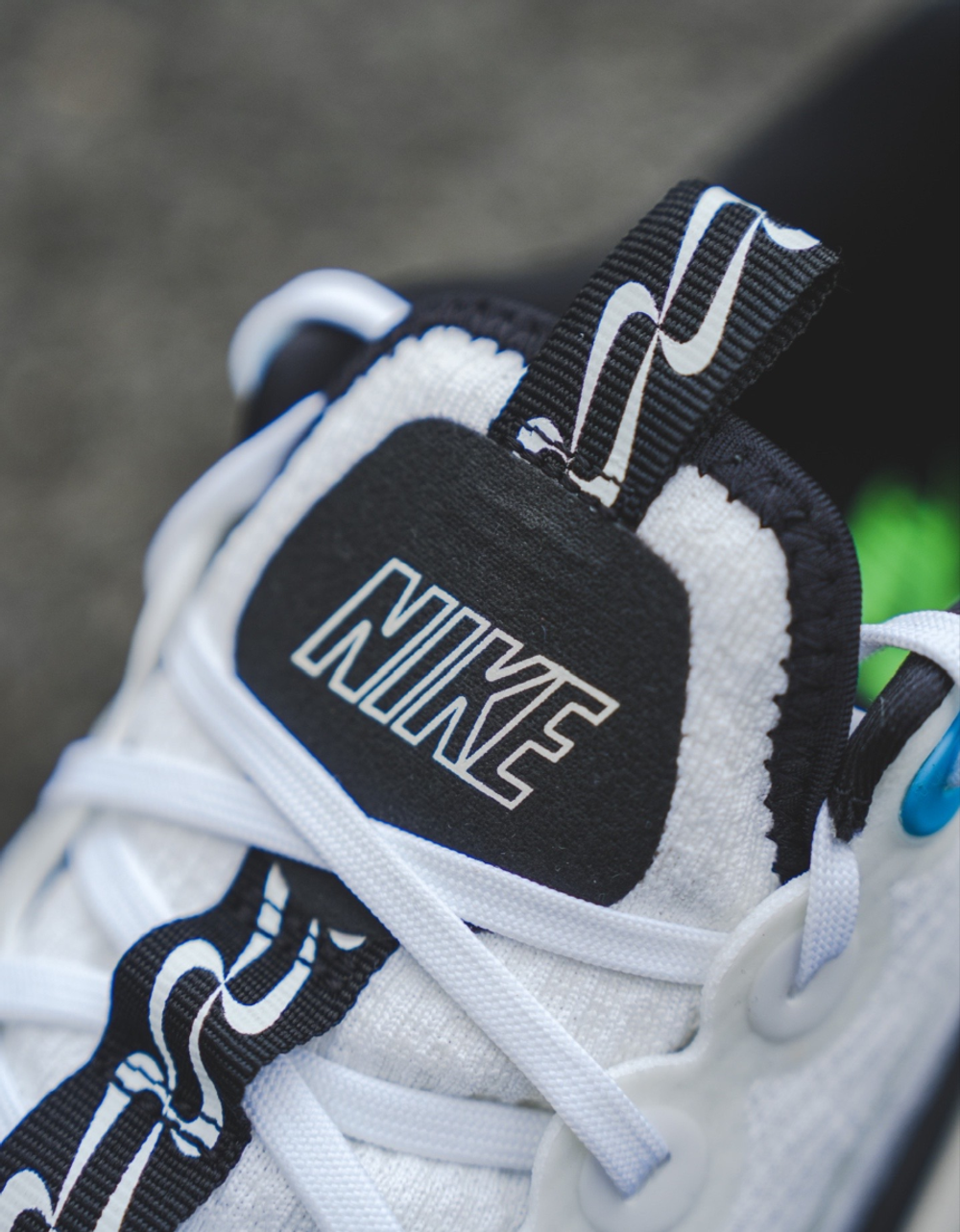 Мужские кроссовки Nike Motiva 'Pale Ivory' FJ1058-100