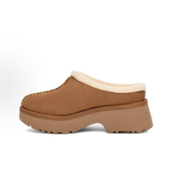 UGG New Heights Cozy Clog