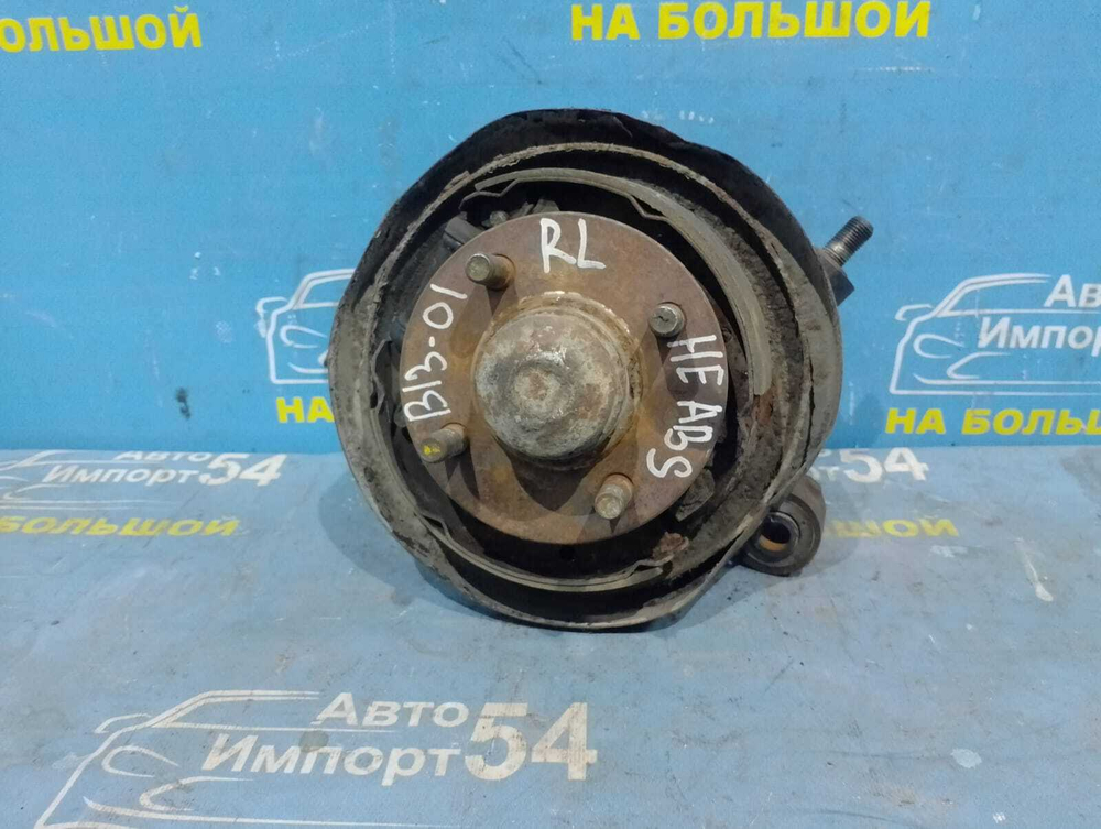 Ступица задняя левая NISSAN SUNNY 1991