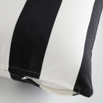 Чехол на подушку IKEA HOSTAGILLE (ХЕСТАГИЛЛЕ), Черный / белый, 50х50 см