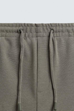 ZARA БРЮКИ-ДЖОГГЕРЫ NON IRON КОМФОРТНОЙ ПОСАДКИ, СВЕТЛЫЙ ХАКИ