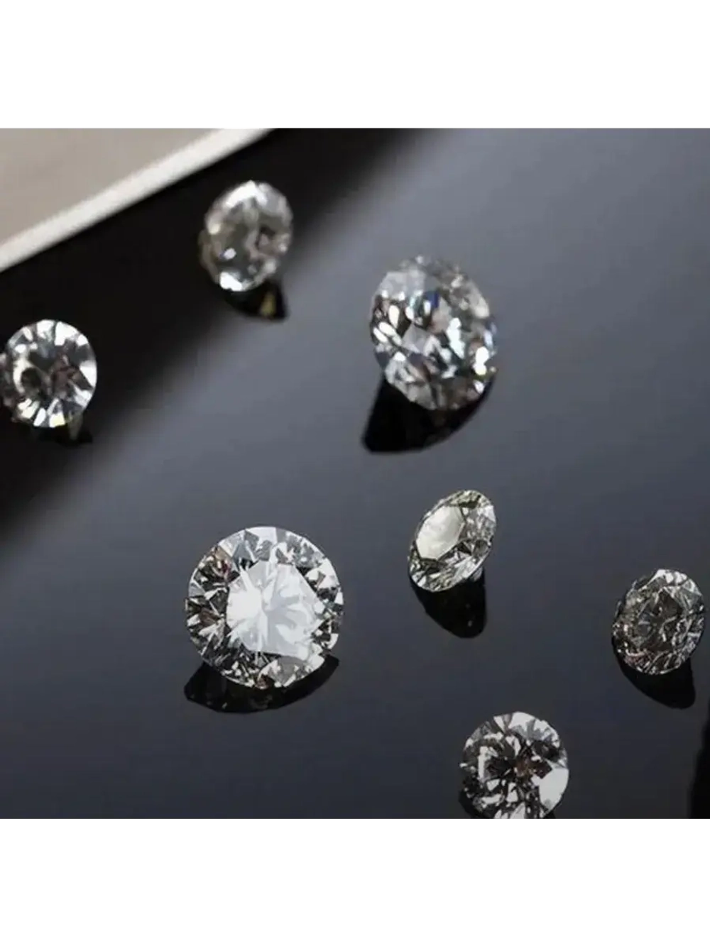 Муассанит 0.5 карат (5мм)