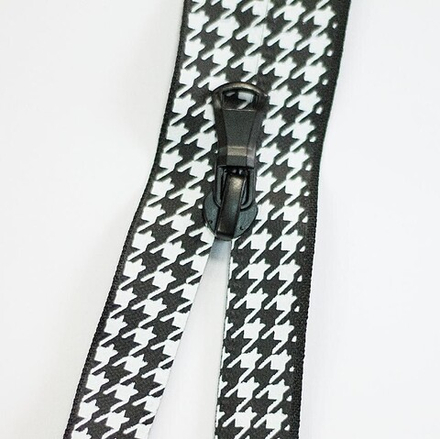 Молния витая неразъёмная водонепроницаемая Т5, 18см, слайдер G30, цвет черный+белый матовый