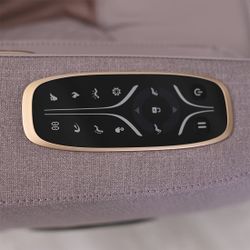 Массажное кресло GESS VOX бежевое