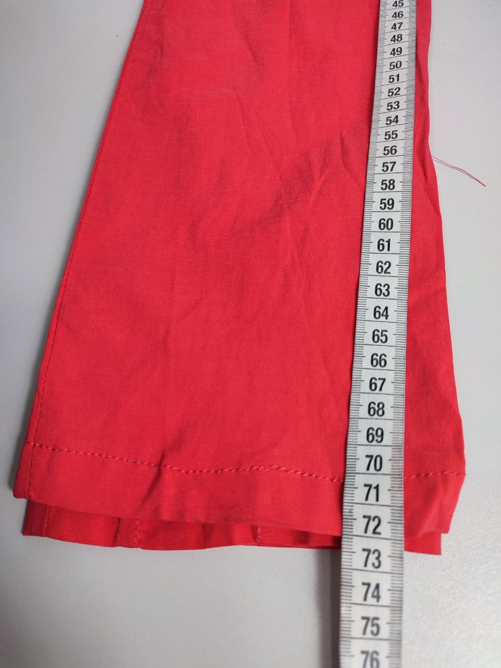 Брюки яркие 42  размер, новые