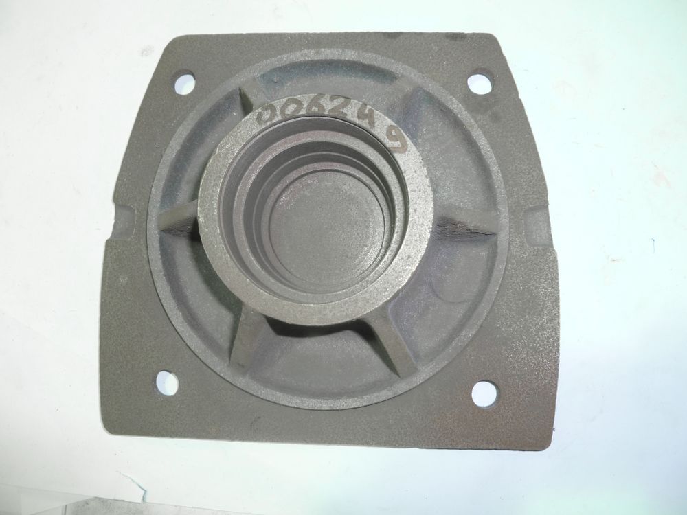 Крышка корпуса редуктора HCD 90B (Crankcase Cover ,18)