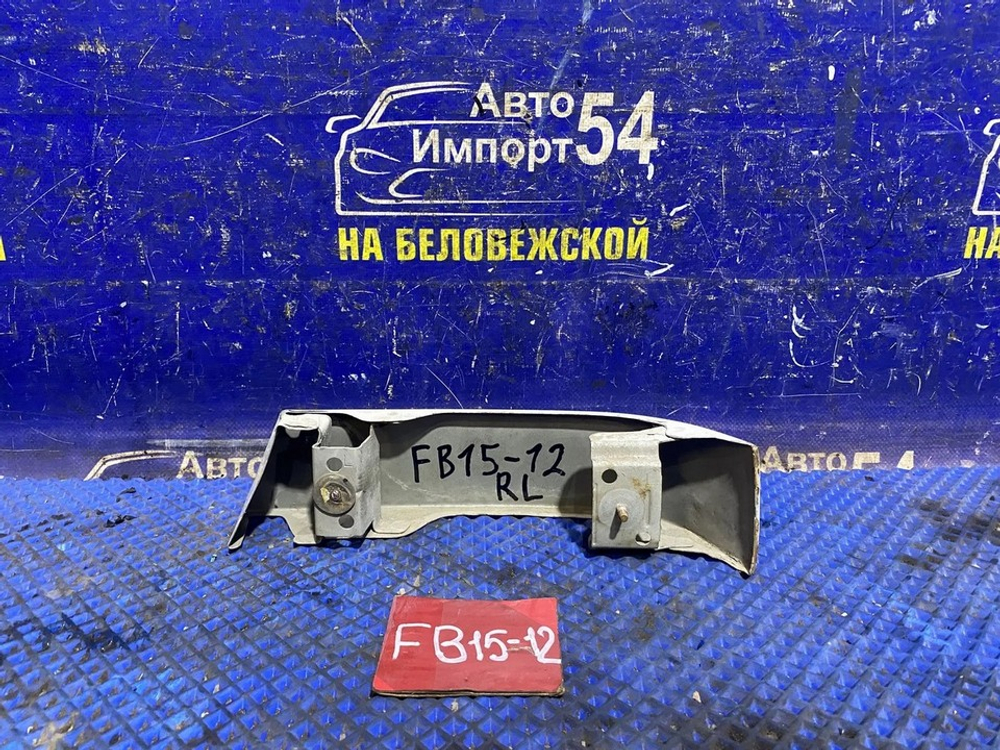 Планка под стоп левая NISSAN SUNNY 2001