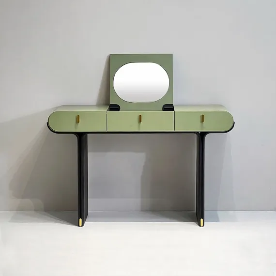 Туалетный столик с зеркалом и ящиками 4834