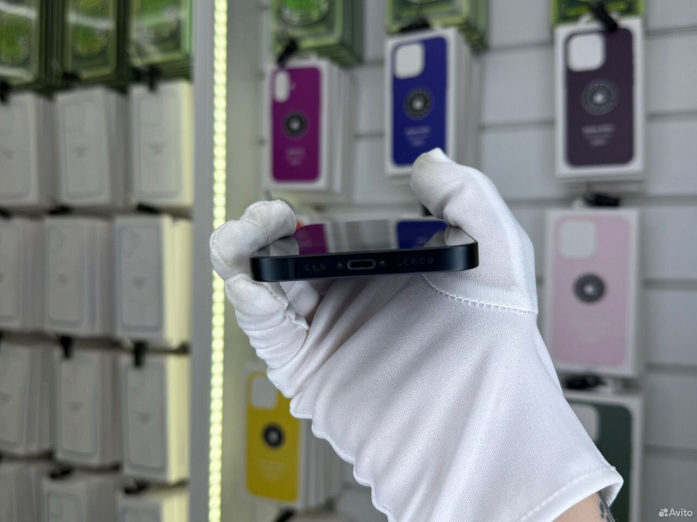 iPhone 14, 128 ГБ, SIM + eSIM б/у