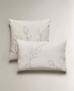 ZARA HOME НАВОЛОЧКА С ЦВЕТОЧНЫМ ПРИНТОМ, ЭКРЮ