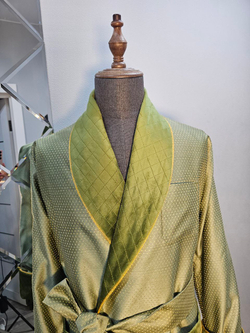 Халат жаккардовый со стеганным бархатом