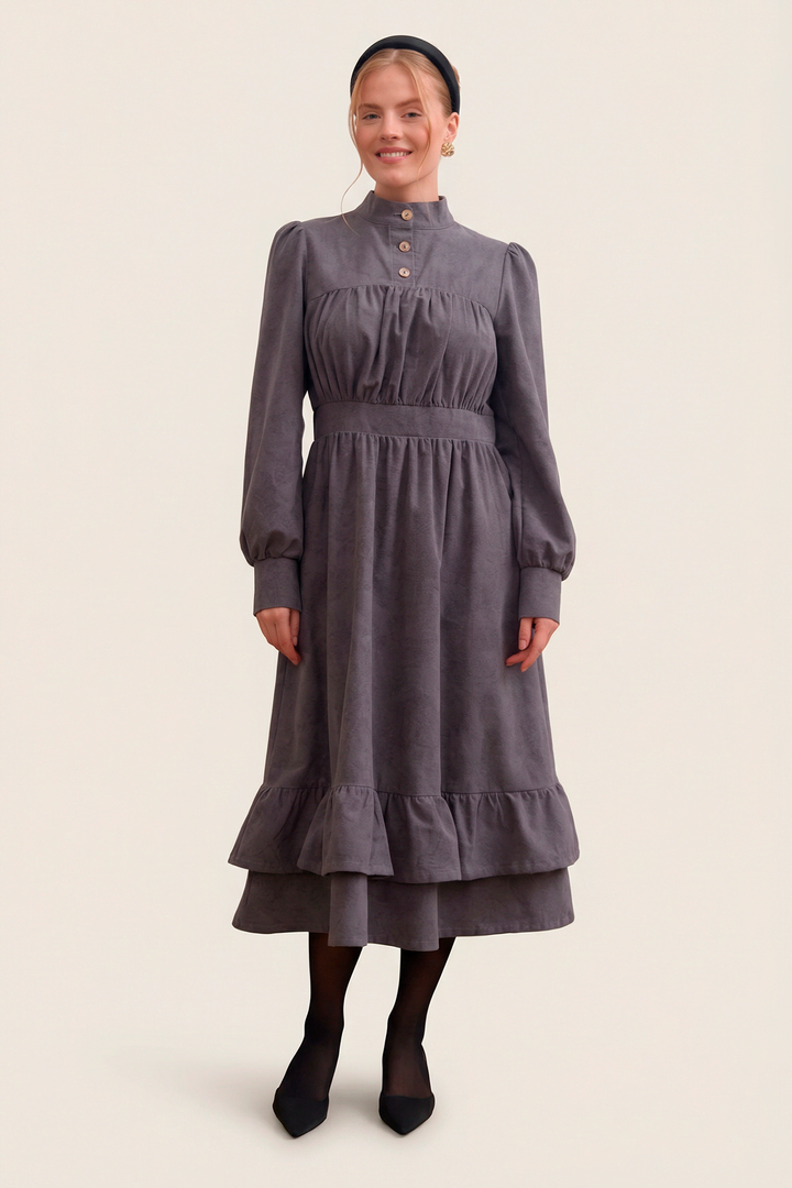 Платье с оборками