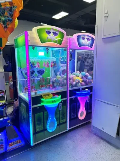 Призовой автомат Кран-Машина «Happy Droid»