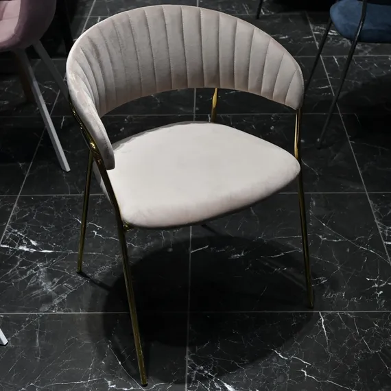 Стул Drixen бежевый с золотыми ножками