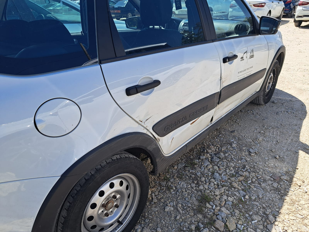 LADA GRANTA Cross Comfort 23 1.6 90hp 5MT