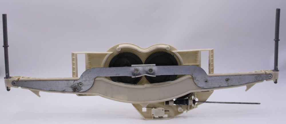 Механизм блокировки двери для посудомоечной машины Smeg