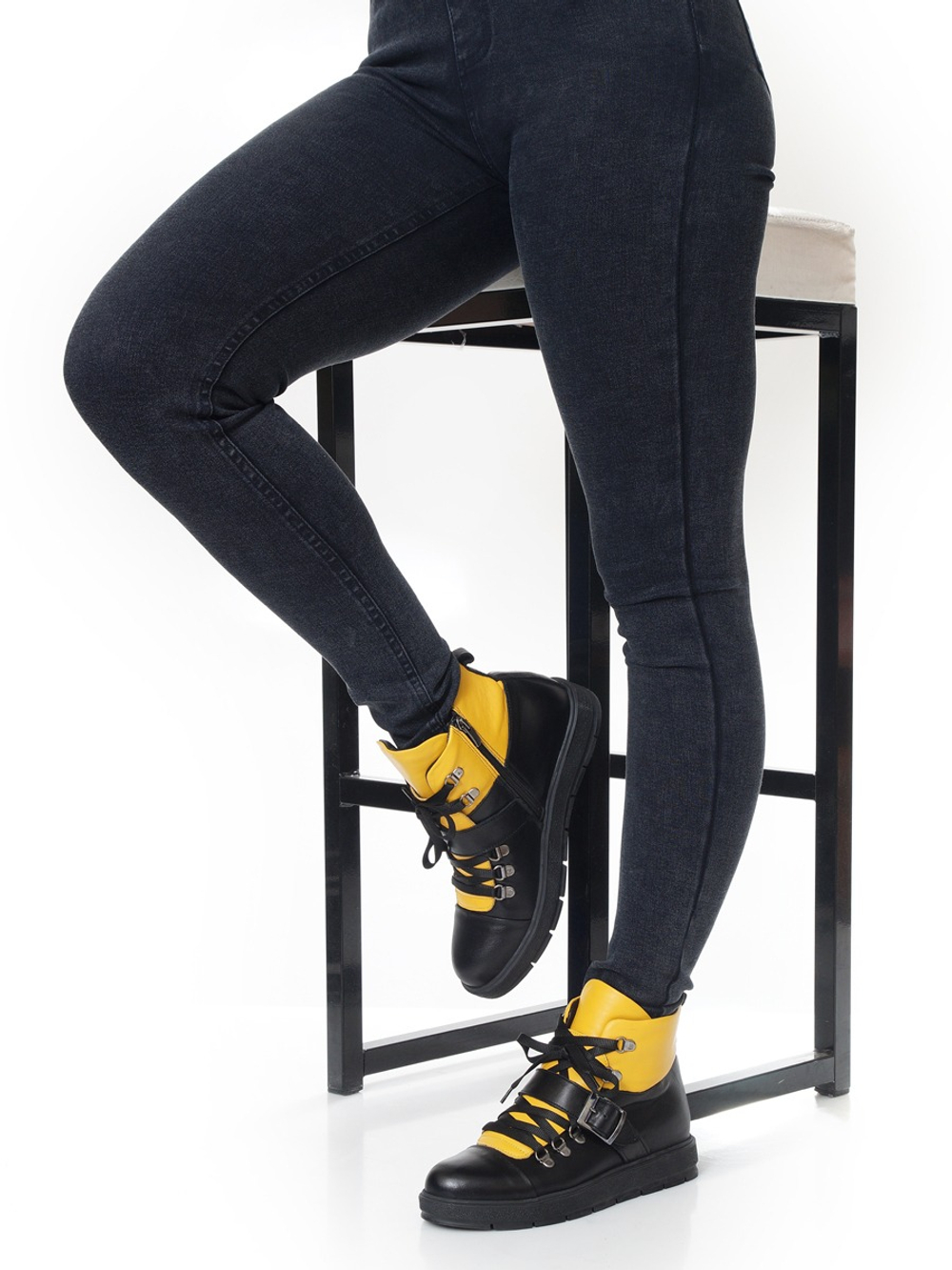 Ботинки женские GOLDEN PLAY 1000-40-34