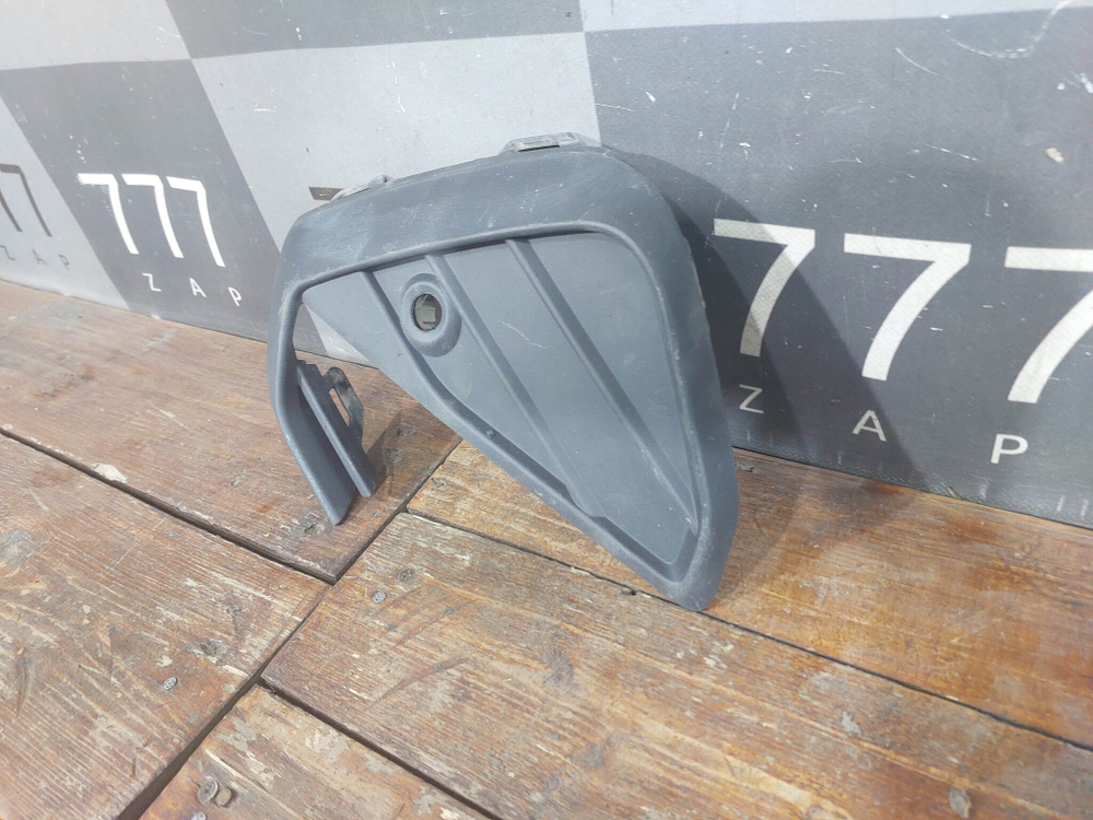 Накладка переднего бампера правая VW Polo 6 20-нв Б/У Оригинал 6N5853666A