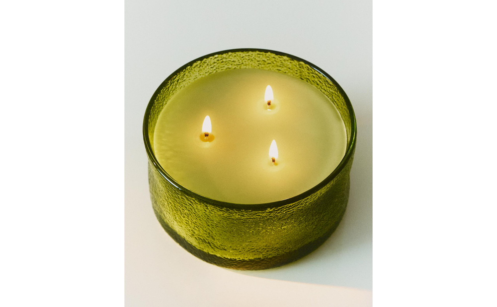 Zara Home Свеча ароматическая Bergamot & Sandalwood 500 г, растительный воск, аромат древесный, Коричневый
