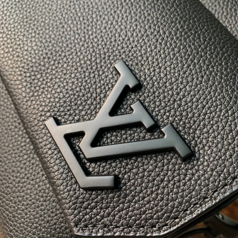 Louis Vuitton Fastline Messenger Bag