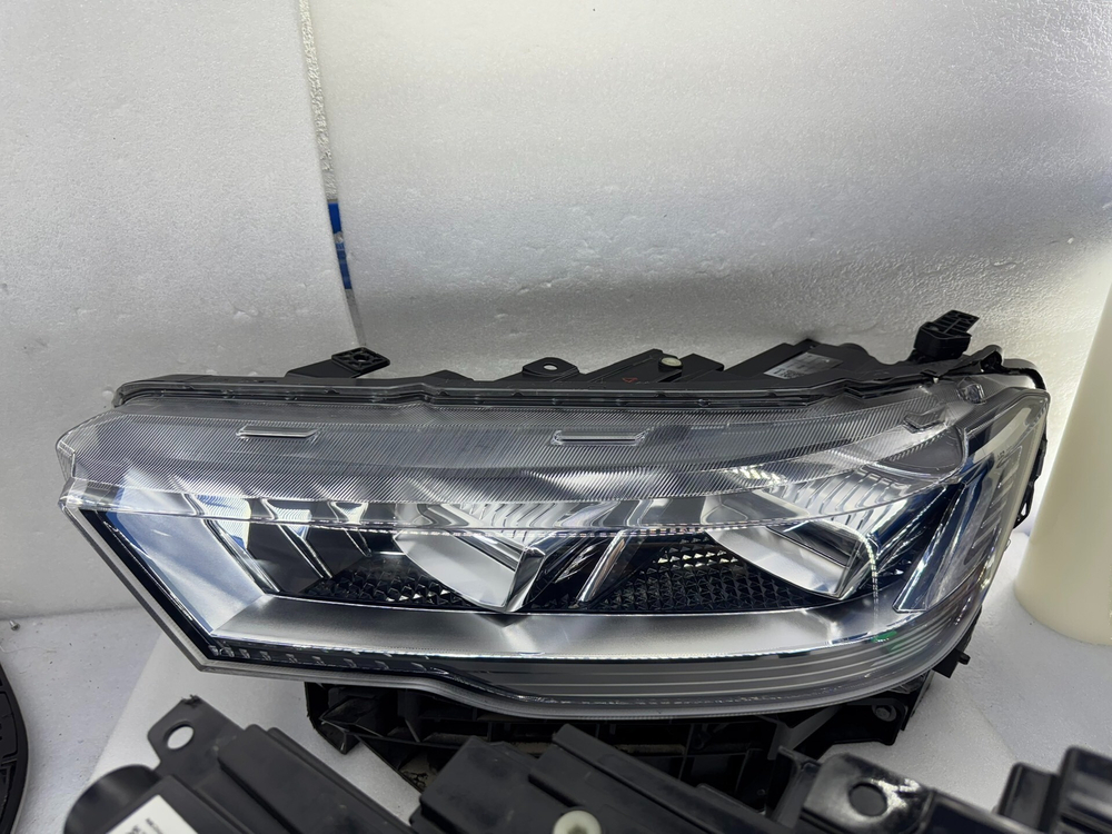 Фара LED левая оригинал для Haval H6